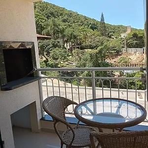 Apto Summer Beach, Ensolarado E Aconchegante Apartamento Bombinhas